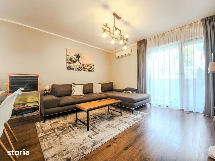 Apartament cu 3 camere semidecomandat în Europa