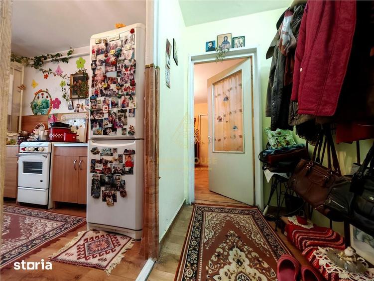 Apartament cu 2 camere de vanzare, zona Cora - 4