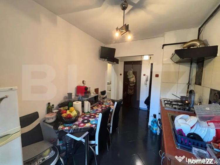 Apartament cu 2 camere semidecomandat în Aleea Trandafirilor