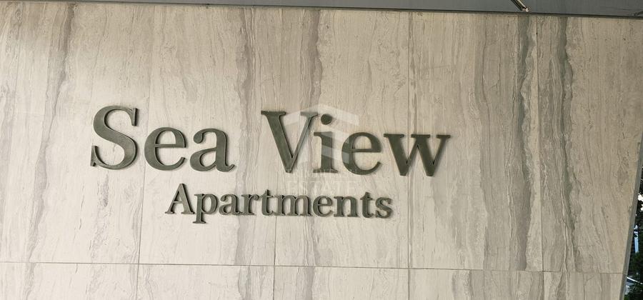 Apartament cu 3 camere semidecomandat, mobilat în Central