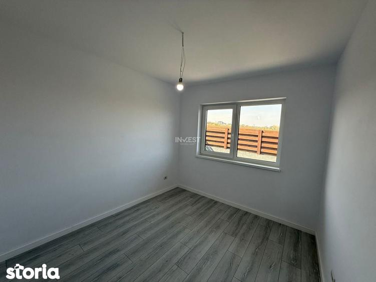Casă cu 5 camere cu Teren 250 Mp în Valea Lupului