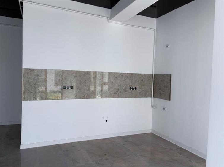 Apartament cu 2 camere semidecomandat, mobilat în Șelimbăr