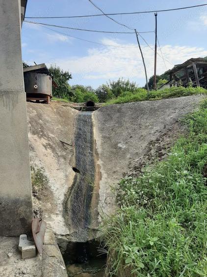 Casă cu 6 camere cu Teren 12500 Mp în Copăcelu