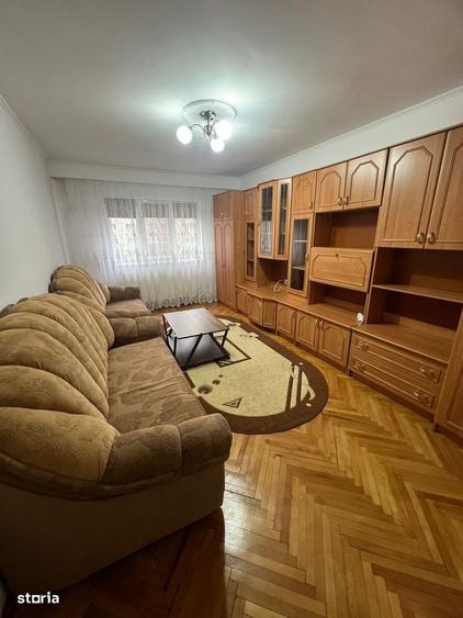 Apartament cu 3 camere în Ștefan cel Mare