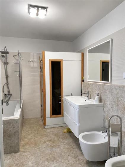 Casă individuală cu 4 camere cu Teren 450 Mp în Calea Dumbrăvii