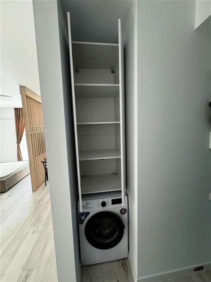 Garsonieră decomandată, mobilată în Vest