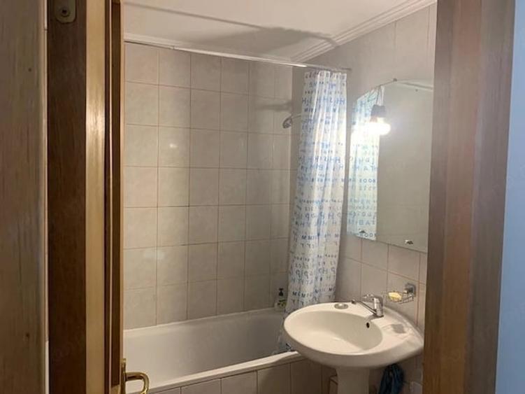 Apartament cu 2 camere decomandat, mobilat în Baba Novac