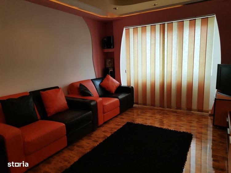 Apartament 3 camere, etaj 4, cu balcon - 1