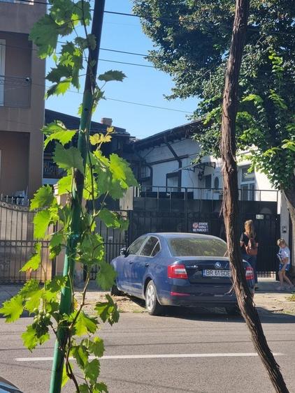 Casă cu 4 camere în Central