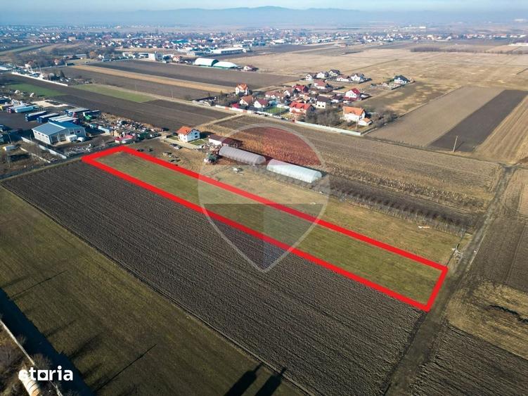 Teren de 4756 mp, în Stupini