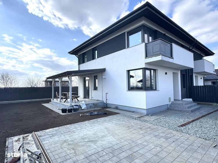 Casă cu 4 camere cu Teren 260 Mp în Miroslava