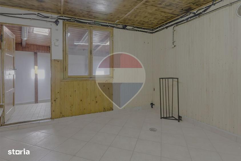 Spațiu comercial, de 100 mp, în Noua