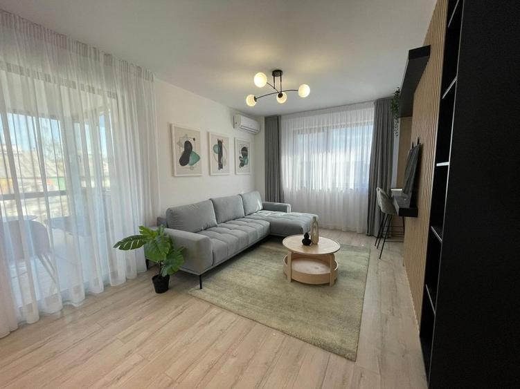 Apartament cu 2 camere decomandat în Dacia