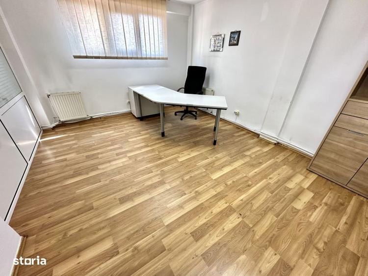 Casă cu 5 camere cu Canalizare în Cetate