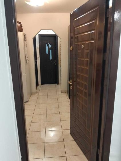 Apartament cu 2 camere decomandat în Dancu