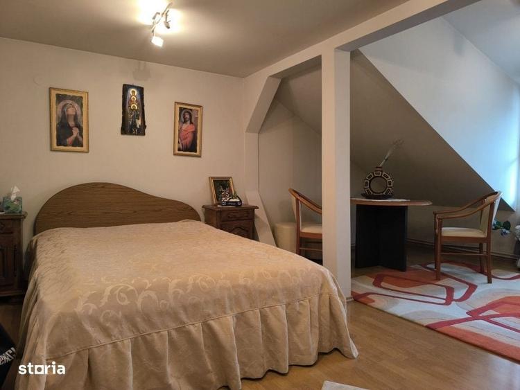 Casă cu 4 camere în Calea Turzii