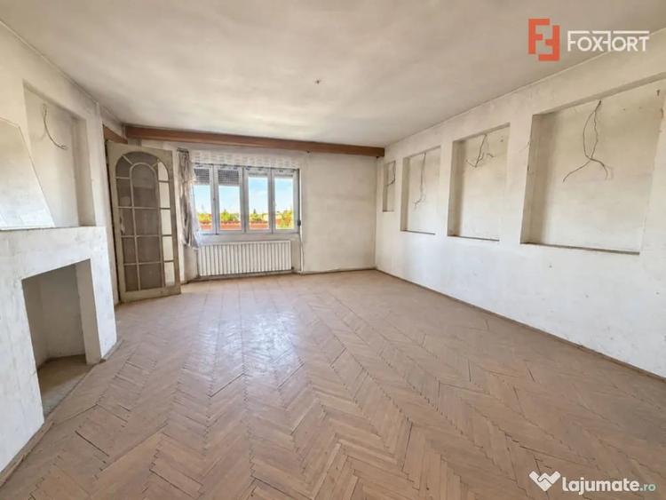 Apartament cu 7 camere decomandat în Olimpia-Stadion
