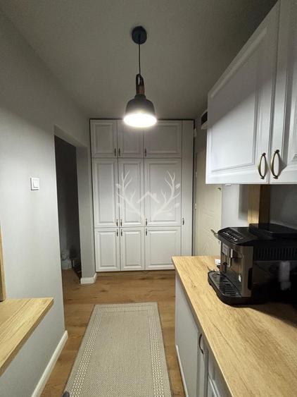 Apartament cu 3 camere semidecomandat, mobilat în Mănăștur