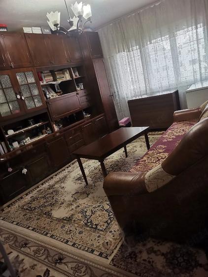 Apartament cu 3 camere decomandat în Fălticeni