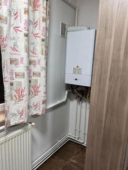 Apartament cu 3 camere în Gorjului