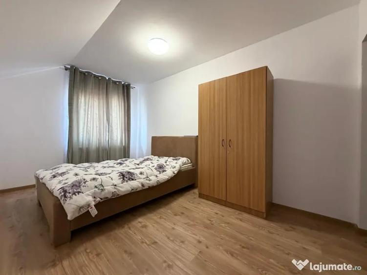 Casă cu 5 camere cu Teren 380 Mp în Chișoda