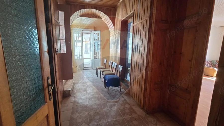 Casa / Vila cu 5 camere de vanzare in zona Central - 7