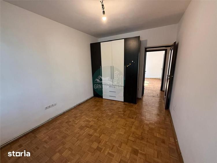 Apartament cu 4 camere în Central
