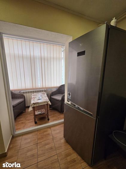 Apartament de INCHIRIAT 3 camere -CARTIER E3 - 5