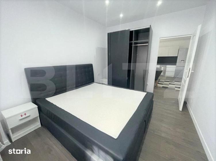 Apartament cu 3 camere semidecomandat în Andrei Mureșanu