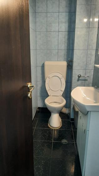 Apartament cu 3 camere decomandat în Dristor