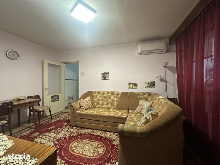 Apartament cu 3 camere semidecomandat în Malu Roșu