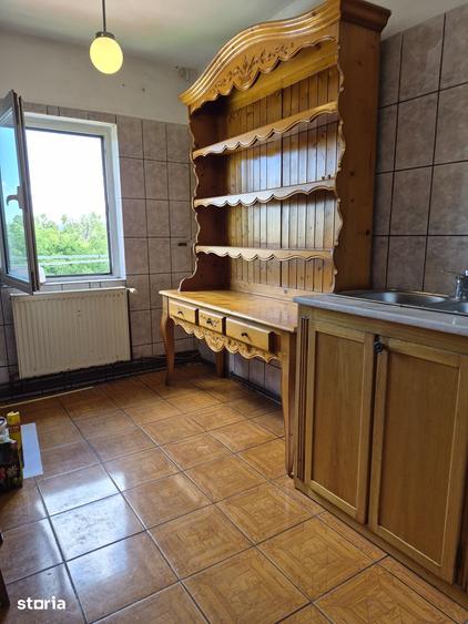 Apartament cu 4 camere în Central