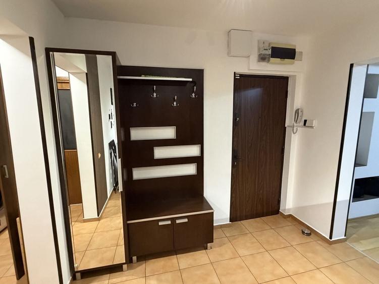 Apartament cu 2 camere decomandat, mobilat în Pantelimon