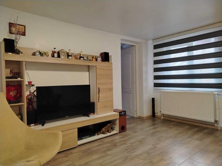 Casă cu 2 camere în Odăile