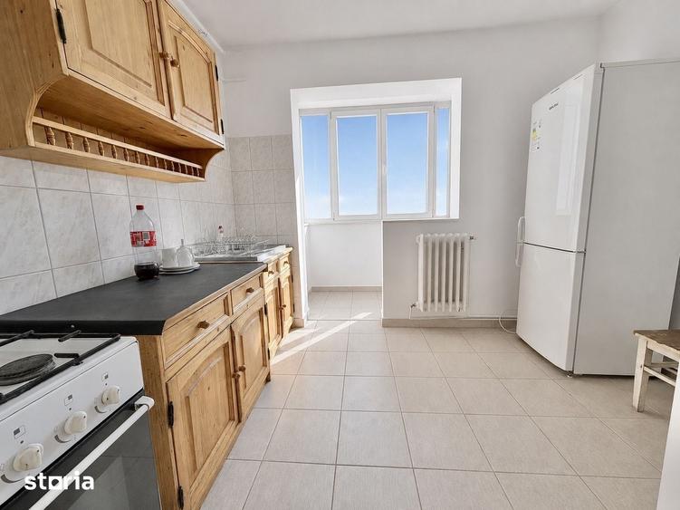 Apartament cu 3 camere decomandat în Dâmbu Pietros