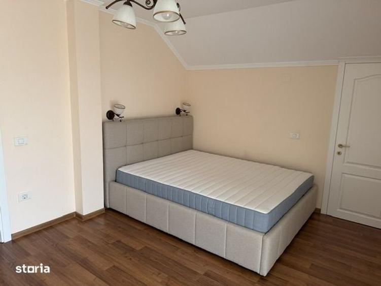 Casă cu 4 camere în Băneasa