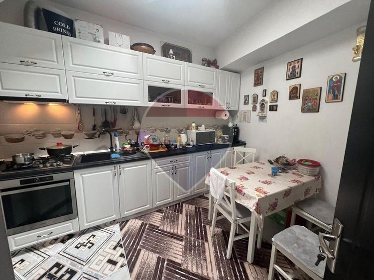 Casă cu 3 camere cu Teren 111 Mp în Tăbăcari