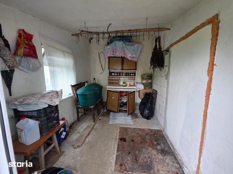 Casă cu 3 camere cu Teren 1260 Mp în Central