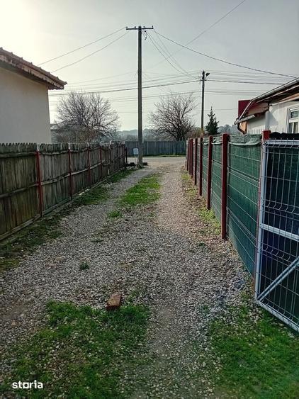 2200 mp + casa locuibila | Mosoaia-Hinte?ti | 5 km Pite?ti - 9