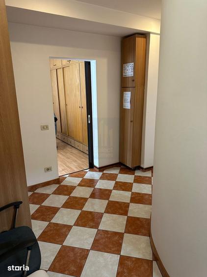 Apartament cu 4 camere decomandat, mobilat în Cotroceni