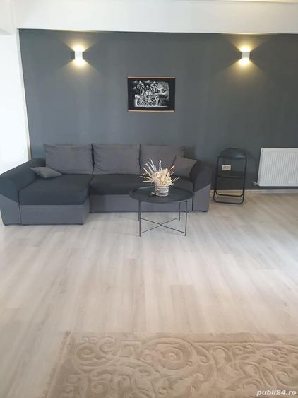 Apartament cu 3 camere decomandat în Păcurari