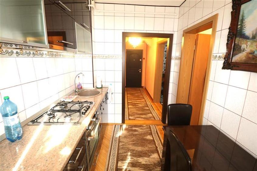 Apartament cu 2 camere decomandat în Cetății