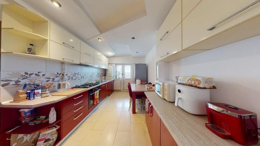 Apartament cu 2 camere semidecomandat în Central