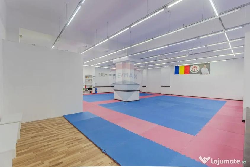Spațiu comercial, de 170 mp, în Nord