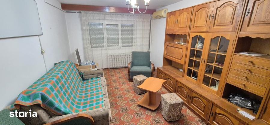 Apartament cu 2 camere decomandat în Sud