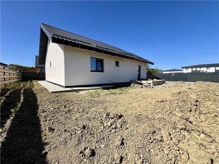 Vila  de vanzare  Lunca Cetatuii, - 4