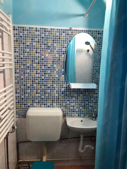 Garsonieră semidecomandată în Uzina 2