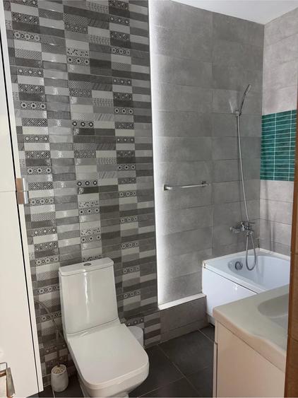 Casă cu Teren 250 Mp în Central