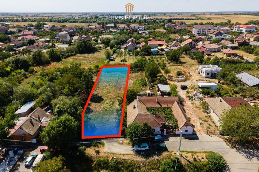 Teren Construcții intravilan de 1340 mp, în Remetea Mare