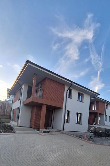 Eficienta energetica NZEB- 2 case -DEZMIR - APAHIDA - 4